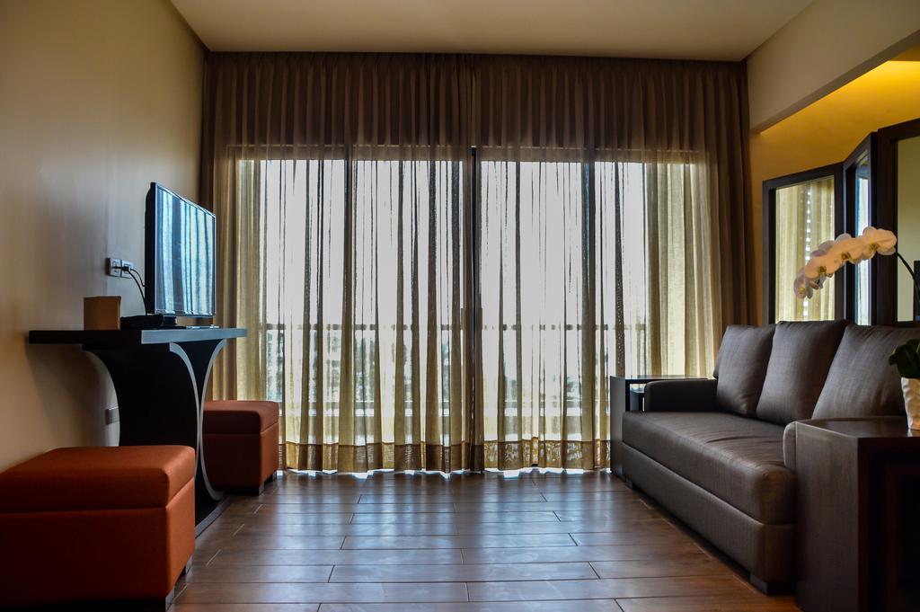 Monticello Tagaytay Hotel